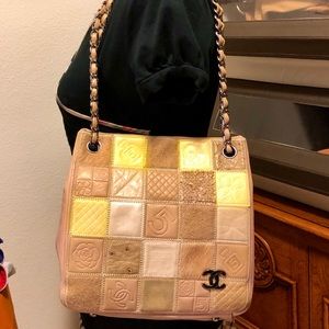 🎉 S-O-L-D 🎉💯 CHANEL Rare Patchwork Shoulder Bag